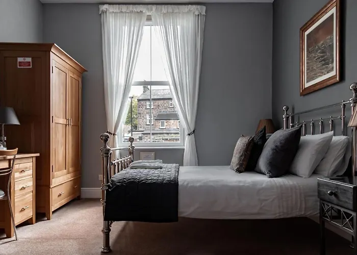 Scotia House - Beautifully Presented Guest house