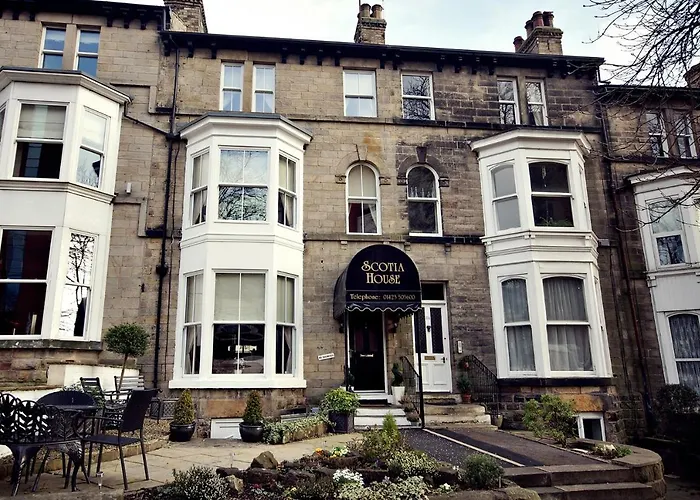 Guest house Scotia House - Beautifully Presented 4*